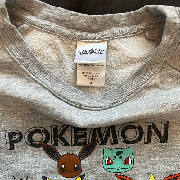 Pokémon Crewneck - Picture 3 of 3